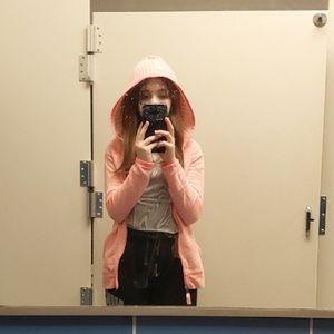 Meet your Posher, Kendall